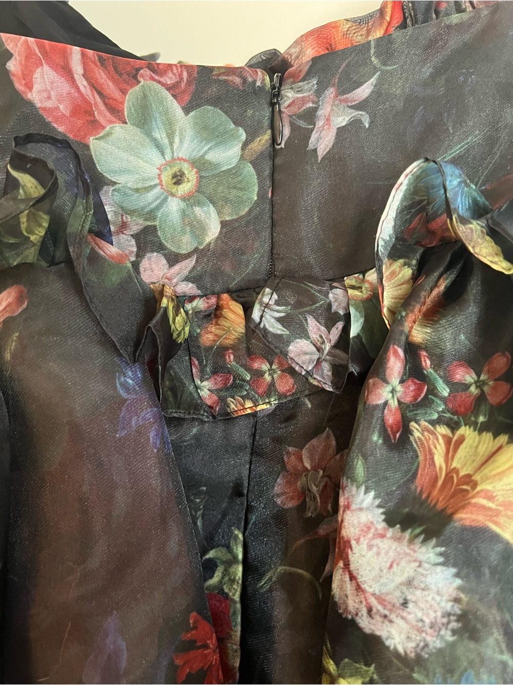 Selkie Rosebud Floral Dress- size S - Picture 9 of 12